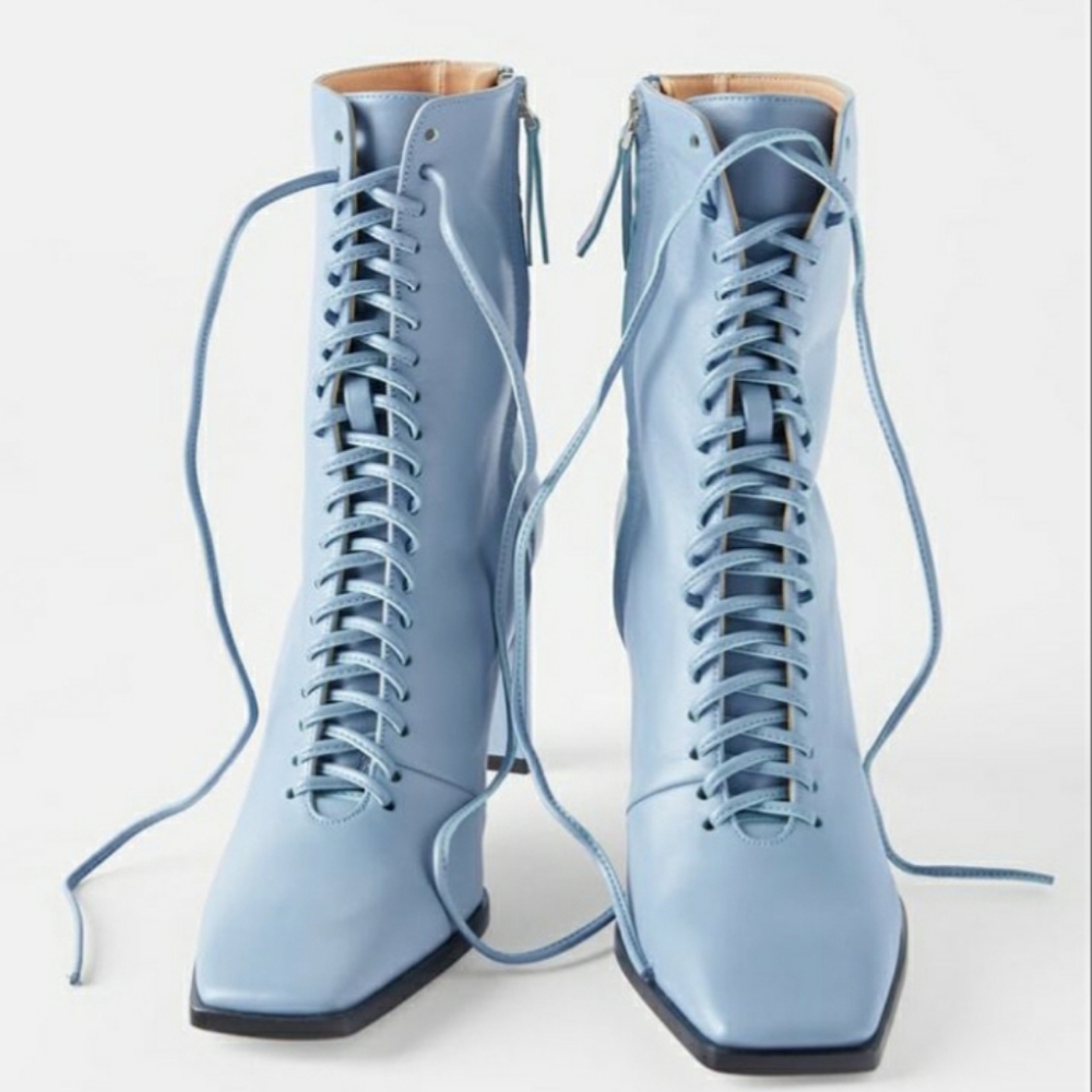 DISO Zara Laced Leather Boots in Blue